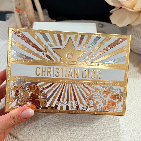 Dior 2025 Holiday GWP Cosmetic Case, Card Mirror with Dior Dust bag and GIFT BAG - Picture 14 of 16